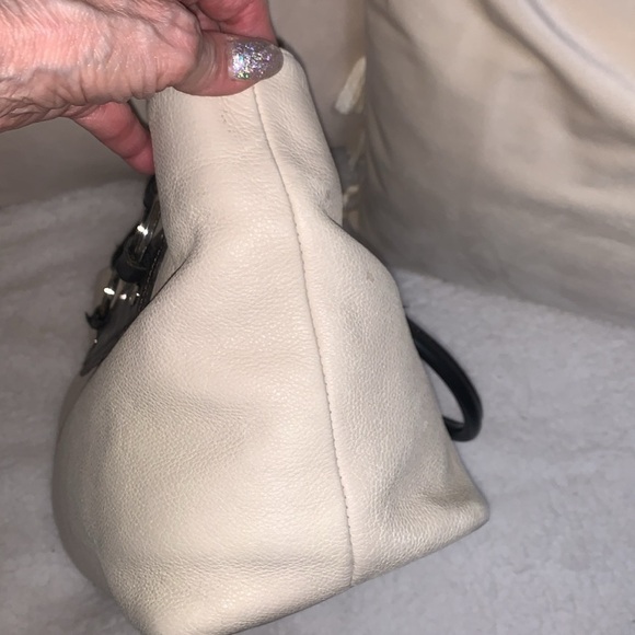 DKNY Leather Two Toned Handbag - Picture 4 of 6